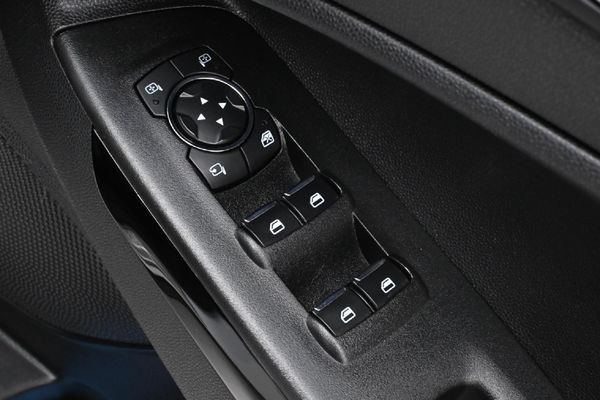 2020-Ford-EcoSport-10-EcoBoost-Titanium-Auto image:23