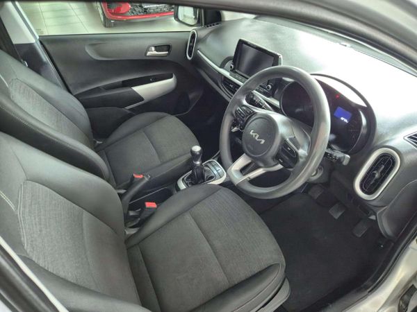 2021-Kia-Picanto-10-Street image:10