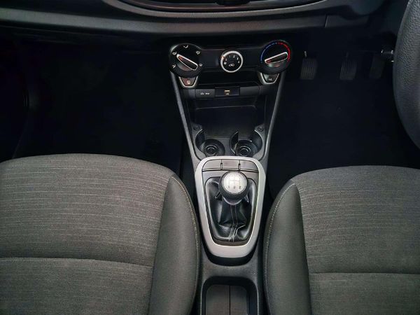2021-Kia-Picanto-10-Street image:18
