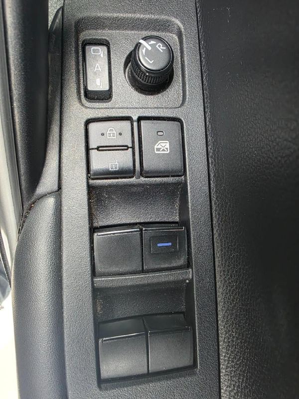 2024-Toyota-Corolla-Cross-18-XR-Hybrid image:14