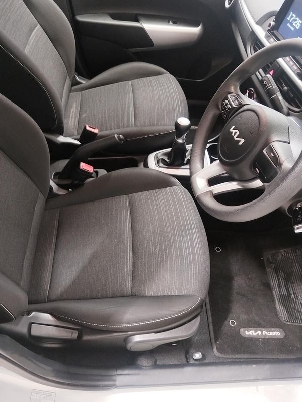 2023-Kia-Picanto-12-Street image:9