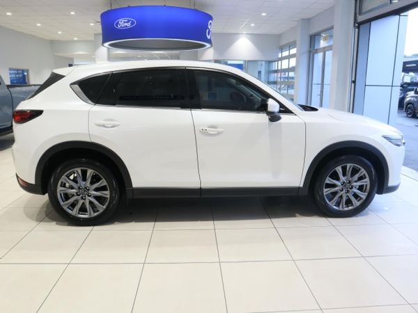 2021-Mazda-CX-5-22-DE-Akera-Auto-AWD image:4