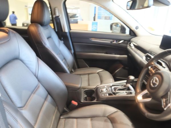 2021-Mazda-CX-5-22-DE-Akera-Auto-AWD image:8