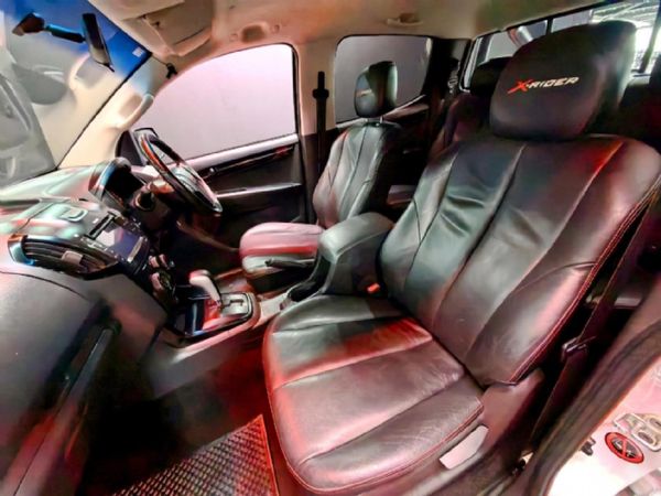 2020-Isuzu-D-Max-250-HO-X-Rider-Auto-Double-Cab image:11