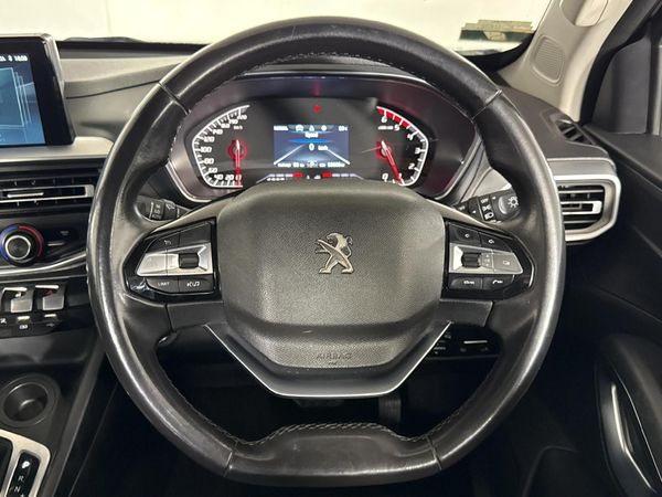 2022-Peugeot-Landtrek-19D-Allure-Double-Cab-Auto image:11