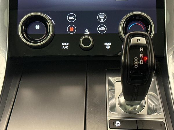 2019-Land-Rover-Range-Rover-Sport-30-D-SE-190kW image:10