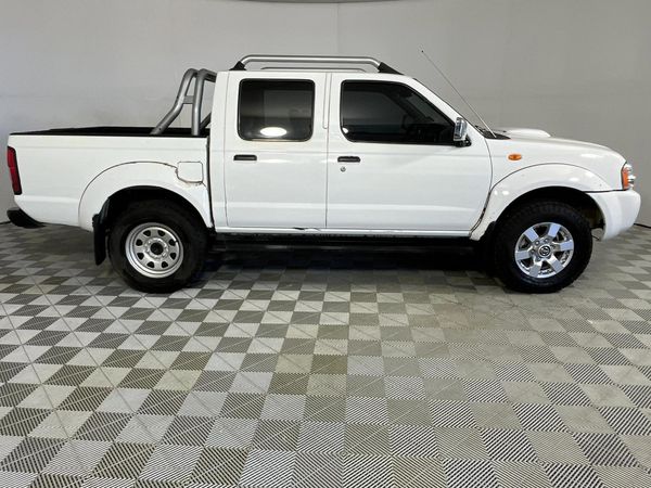 2019-Nissan-NP300-25-TDi-Hi-Rider-Double-Cab image:14