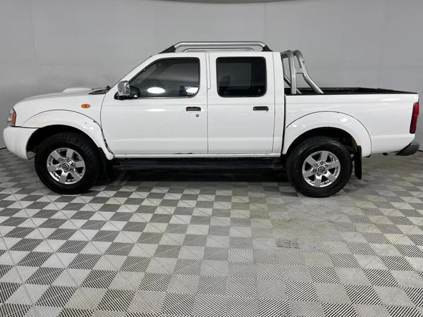 2019-Nissan-NP300-25-TDi-Hi-Rider-Double-Cab image:16