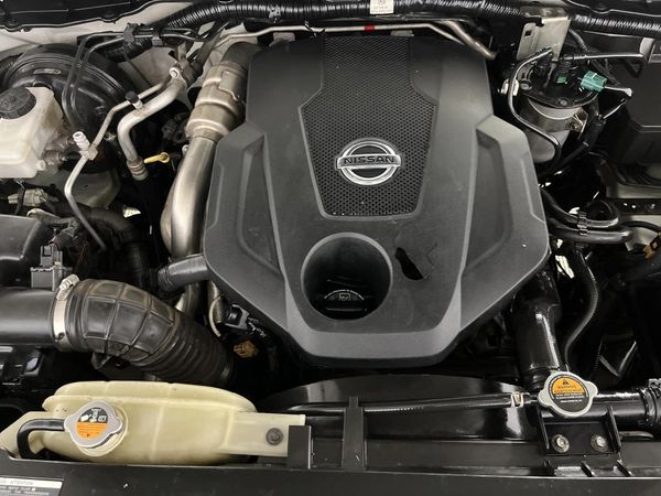 2017-Nissan-Navara-23D-LE-4x4-Auto-Double-Cab image:13