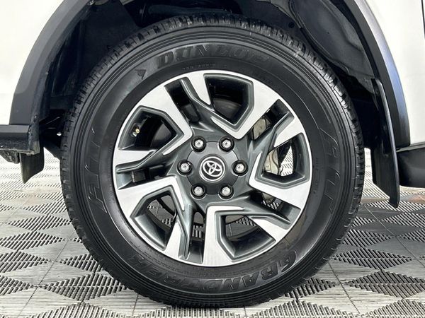 2024-Toyota-Fortuner-28-GD-6-VX-Auto image:4