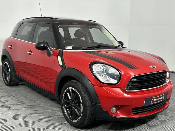 2015-MINI-Countryman-Cooper image:16