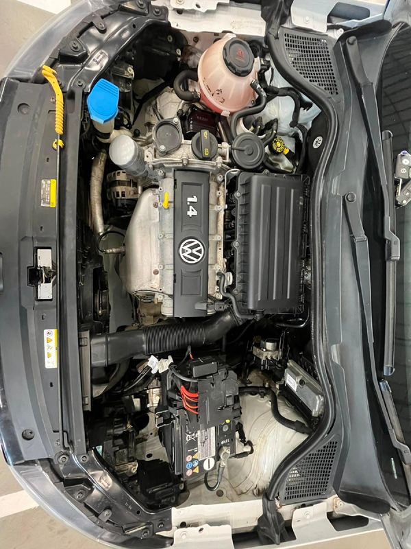 2022-Volkswagen-Polo-GP-14-Comfortline image:9
