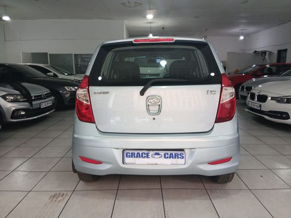 2012-Hyundai-i10-125-GLS-Fluid image:15