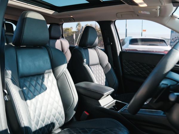 2023-Mitsubishi-Outlander-25-Aspire-Auto image:27