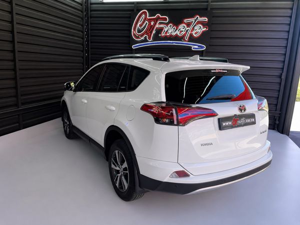 2017-Toyota-RAV4-20-GX-Auto image:6