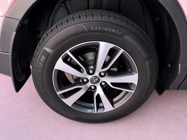 2017-Toyota-RAV4-20-GX-Auto image:7