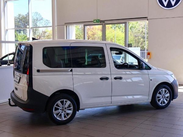 2025-Volkswagen-Caddy-Kombi-16i-7-seat image:3