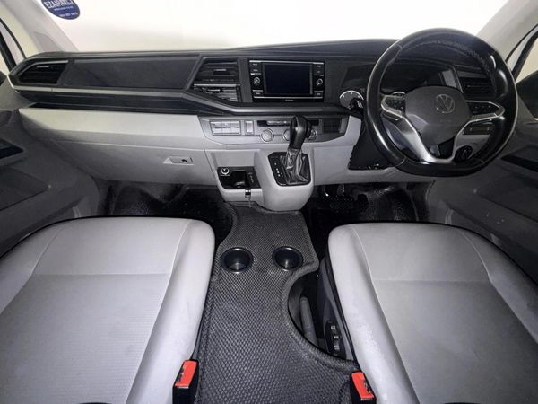 2023-Volkswagen-Transporter-T61-Crew-Bus-20-BiTDI-LWB-146kW-4Motion-Auto-8 image:1