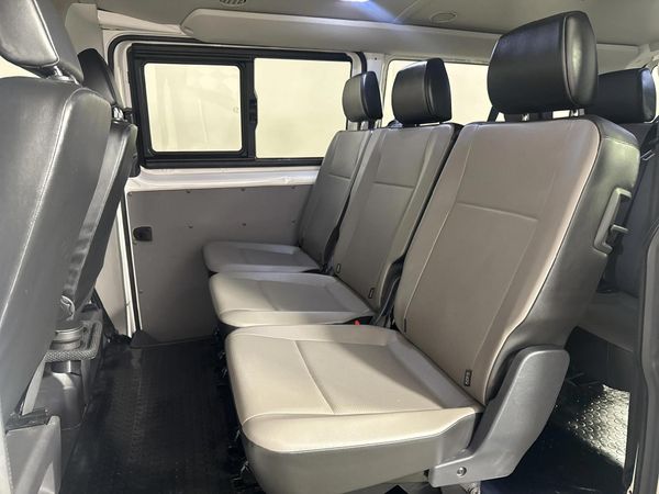 2023-Volkswagen-Transporter-T61-Crew-Bus-20-BiTDI-LWB-146kW-4Motion-Auto-8 image:3