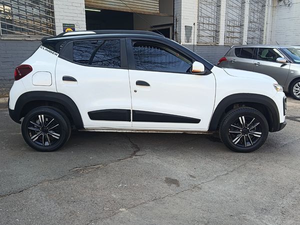 2024-Renault-Kwid-10-Climber image:3