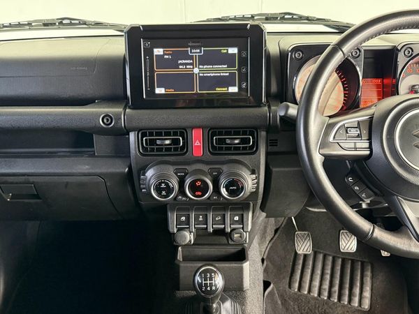 2023-Suzuki-Jimny-15-GLX image:15