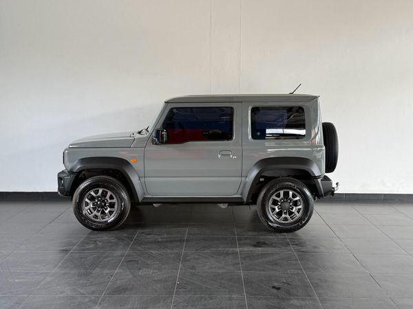2023-Suzuki-Jimny-15-GLX image:4