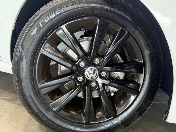 2022-Volkswagen-Polo-Vivo-14-Trendline-5-dr image:17