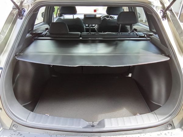2026-Toyota-Corolla-Cross-18-XI image:20
