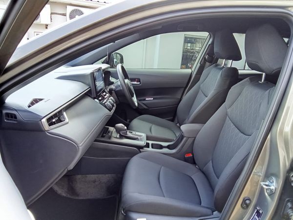 2026-Toyota-Corolla-Cross-18-XI image:6