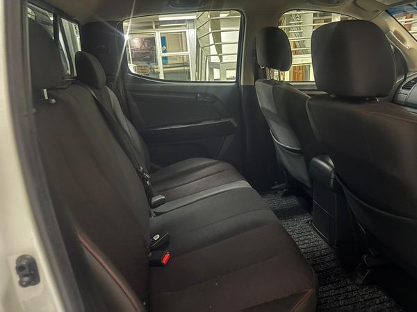 2015-Isuzu-KB-250-D-Teq-LE-Double-Cab image:13