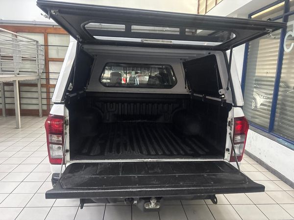 2015-Isuzu-KB-250-D-Teq-LE-Double-Cab image:6