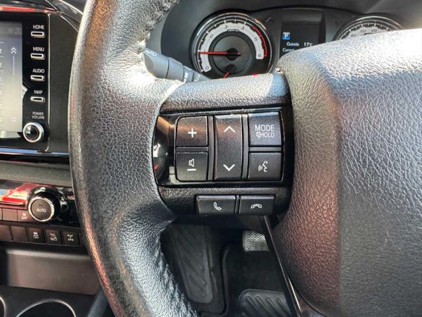 2020-Toyota-Hilux-28-GD-6-Raider-4x4-Auto-Double-Cab image:12
