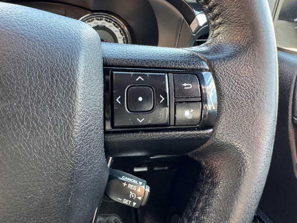 2020-Toyota-Hilux-28-GD-6-Raider-4x4-Auto-Double-Cab image:13