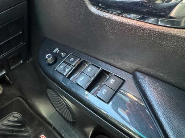 2020-Toyota-Hilux-28-GD-6-Raised-Body-Auto-Raider-Double-Cab image:14