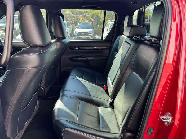2020-Toyota-Hilux-28-GD-6-Raised-Body-Auto-Raider-Double-Cab image:17