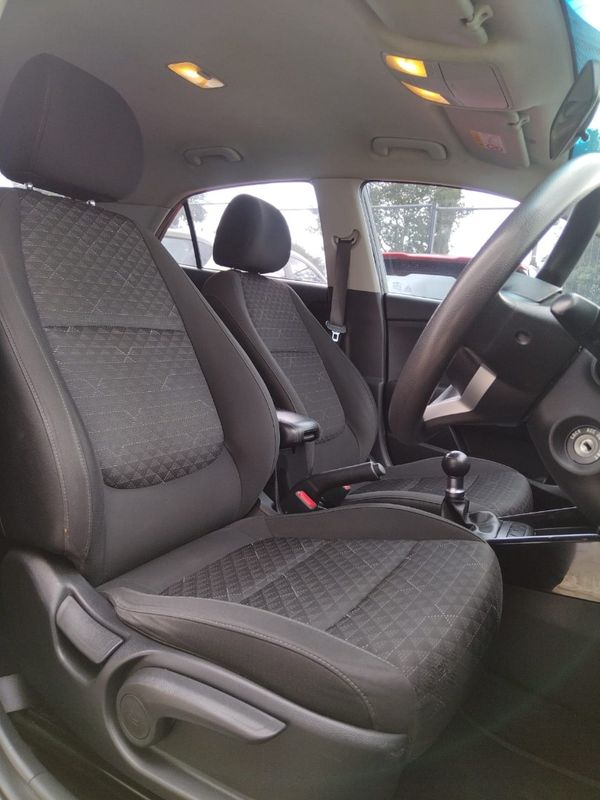 2020-Kia-Rio-12-5-dr image:9