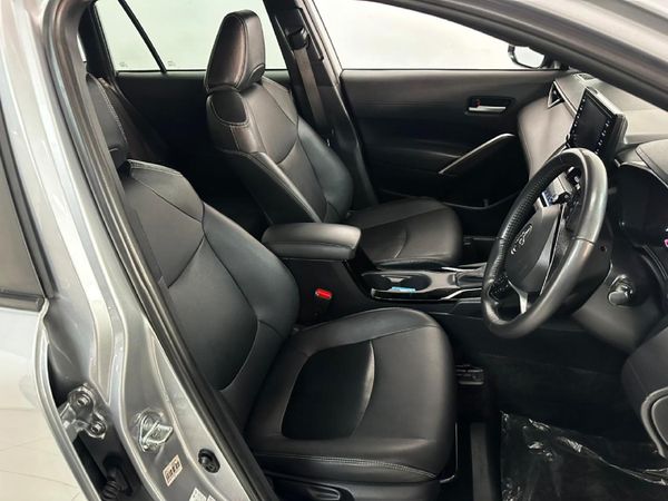 2024-Toyota-Corolla-Cross-18-XS image:11