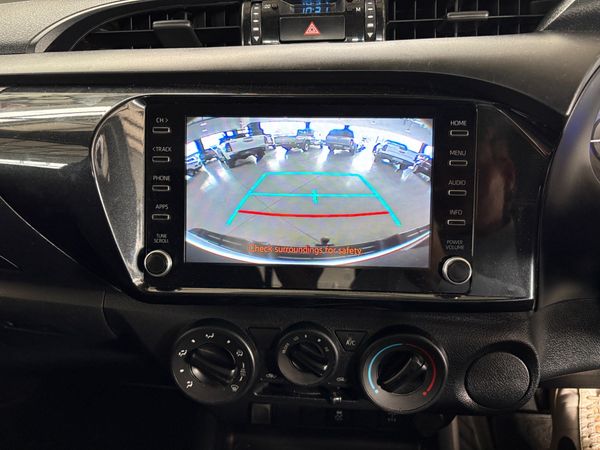 2020-Toyota-Hilux-24-GD-6-Raised-Body-SRX-Auto-Extended-Cab image:11