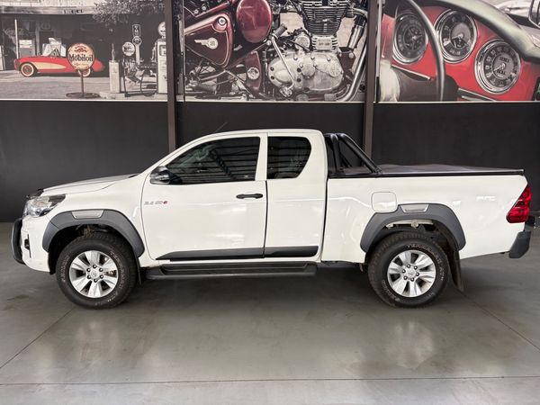 2020-Toyota-Hilux-24-GD-6-Raised-Body-SRX-Auto-Extended-Cab image:15