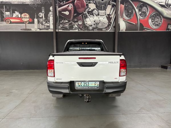 2020-Toyota-Hilux-24-GD-6-Raised-Body-SRX-Auto-Extended-Cab image:16