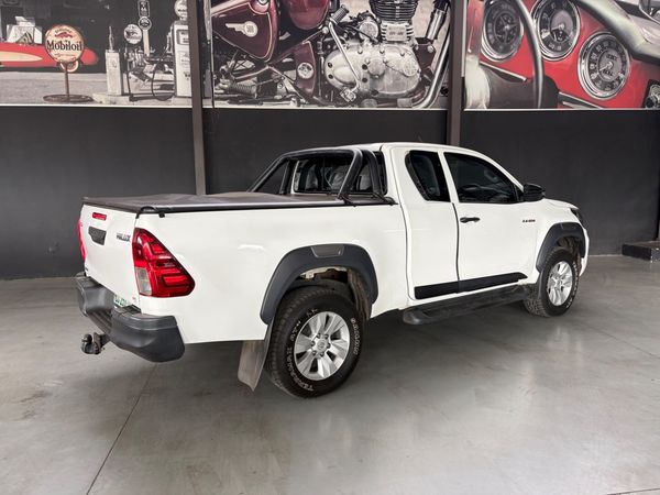 2020-Toyota-Hilux-24-GD-6-Raised-Body-SRX-Auto-Extended-Cab image:18