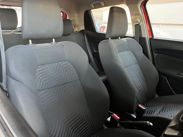 2023-Suzuki-Swift-12-GL image:17