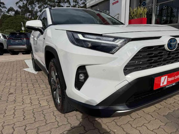 2024-Toyota-RAV4-25-VX-Hybrid-CVT-E-Four image:1