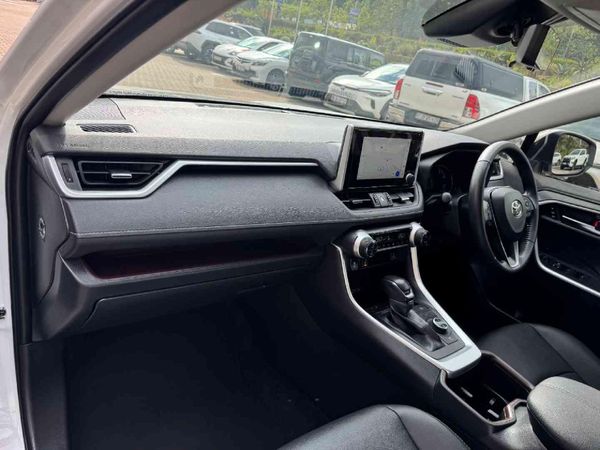2024-Toyota-RAV4-25-VX-Hybrid-CVT-E-Four image:22