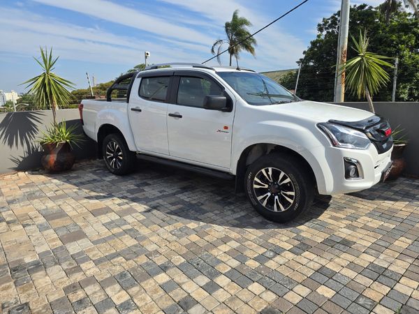 2020-Isuzu-D-Max-250-HO-X-Rider-Double-Cab image:9