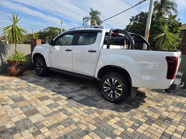 2020-Isuzu-D-Max-250-HO-X-Rider-Double-Cab image:12