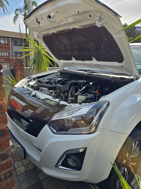 2020-Isuzu-D-Max-250-HO-X-Rider-Double-Cab image:31