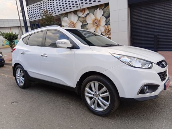 2014-Hyundai-ix35-20-Executive image:2