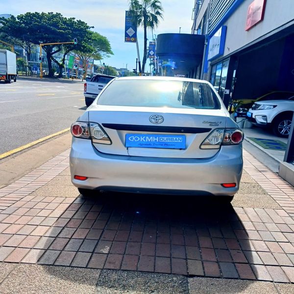 2016-Toyota-Corolla-Quest-16-Plus image:4