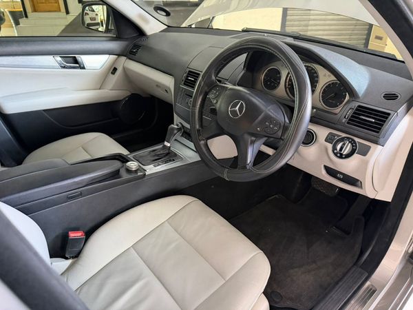 2008-Mercedes-Benz-C-Class-C-200K-Classic image:13